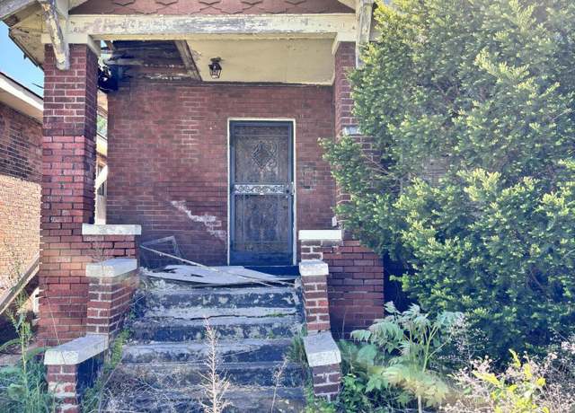 Property at 1141 Pierce St, Gary, IN 46407, 3 beds, 1 bath