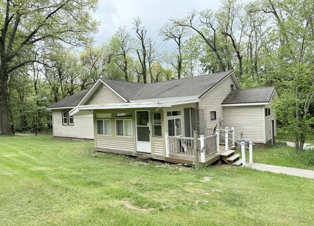 Property at 401 W County Rd 650 N, La Porte, IN 46350, 3 beds, 1 bath
