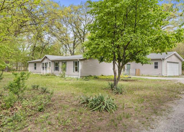 Property at 575 E 900 N, Wheatfield, IN 46392, 3 beds, 2 baths