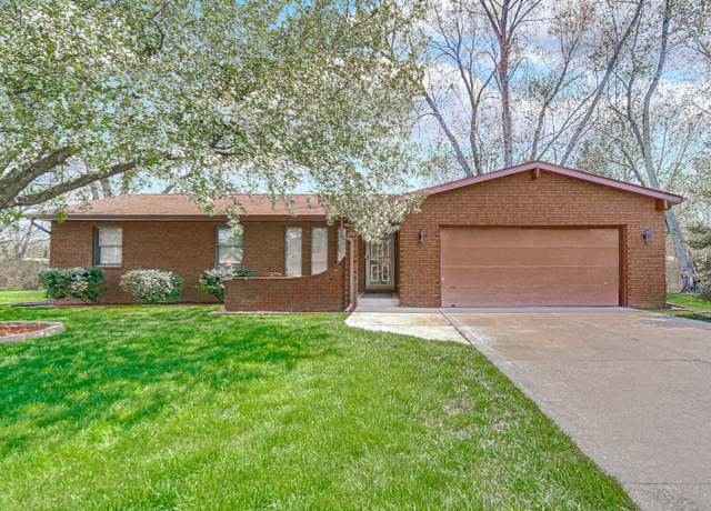 Property at 619 S 22nd St, Chesterton, IN 46304, 3 beds, 2 baths