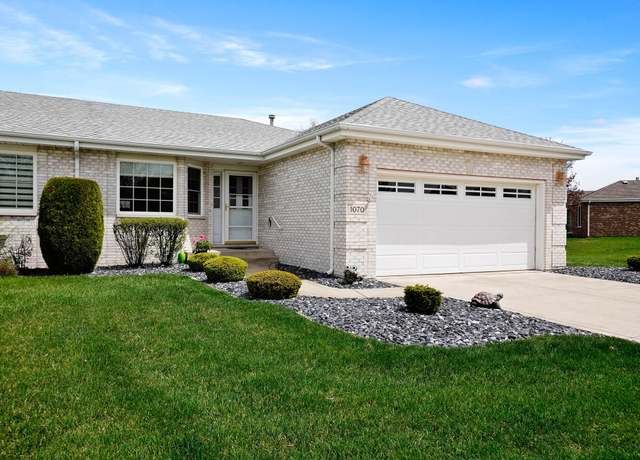 Property at 1070 Freedom Cir S, Crown Point, IN 46307, 2 beds, 3 baths