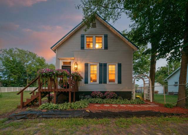 Property at 816 W 4th St, Michigan City, IN 46360, 3 beds, 1 bath