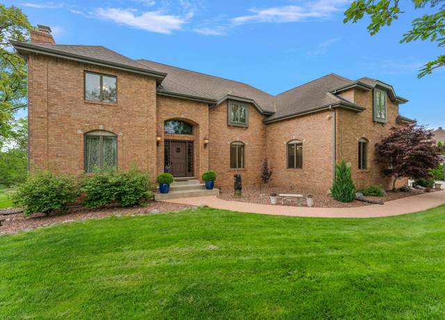Property at 5788 E 105th Pl, Crown Point, IN 46307, 5 beds, 5 baths