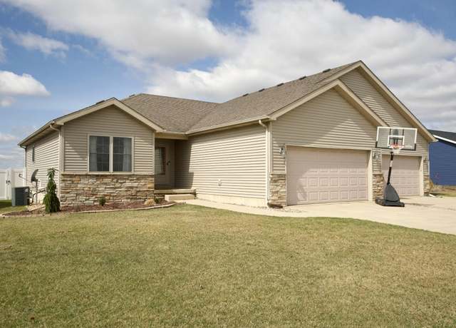 Property at 14836a Carey St, Cedar Lake, IN 46303, 2 beds, 2.5 baths