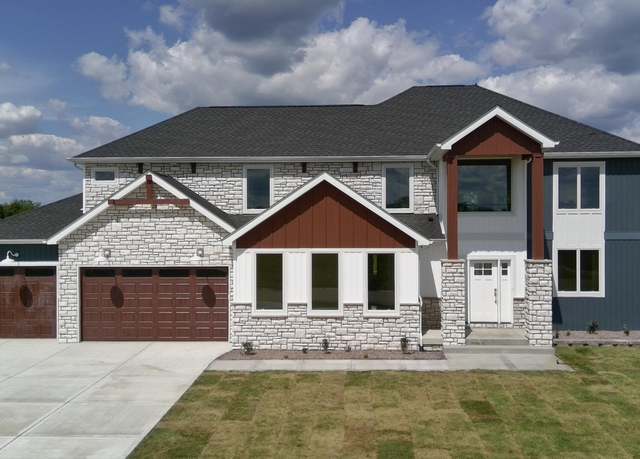 Property at 7382 Brookhaven Dr, Crown Point, IN 46307, 5 beds, 3.5 baths