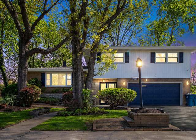 Property at 2967 W 20th Ave, Gary, IN 46404, 4 beds, 2.5 baths