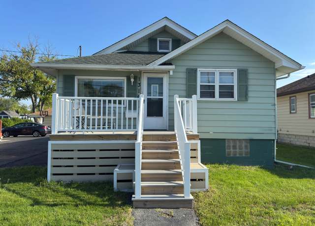 Property at 1316 169th St, Hammond, IN 46324, 3 beds, 1 bath