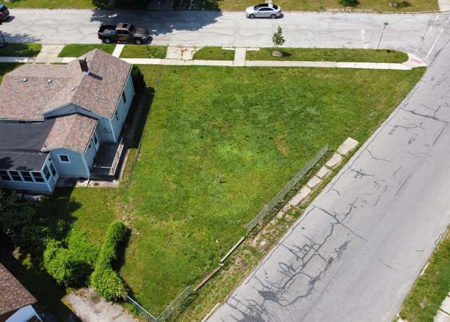 Property at 104 Noble St, La Porte, IN 46350