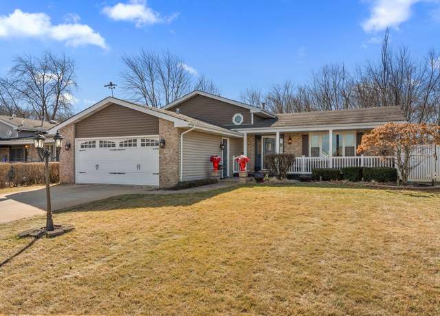 Property at 6881 W 86th Ct, Crown Point, IN 46307, 4 beds, 2 baths