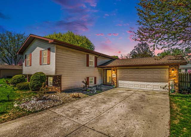 Property at 1608 W 95th Ct, Crown Point, IN 46307, 4 beds, 2 baths