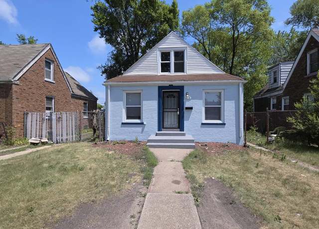 Property at 679 Martin Luther King Drive Dr, Gary, IN 46402, 5 beds, 2 baths