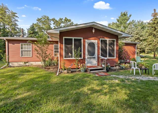 Property at 8801 N 500 W, Rensselaer, IN 47978, 3 beds, 2 baths