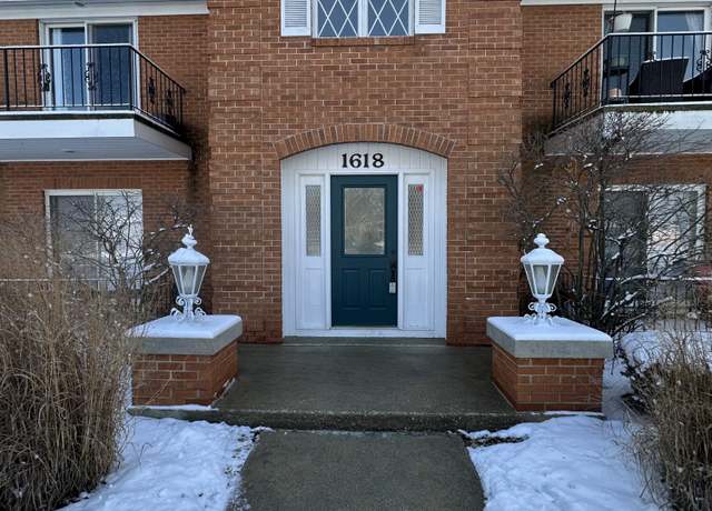 Property at 1618 Camellia Dr Unit D-2, Munster, IN 46321, 2 beds, 2 baths