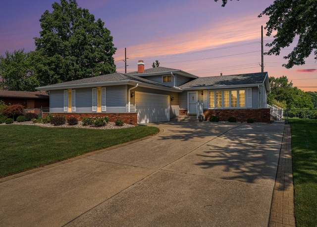 Property at 506 Concord Pl, Schererville, IN 46375, 3 beds, 3 baths