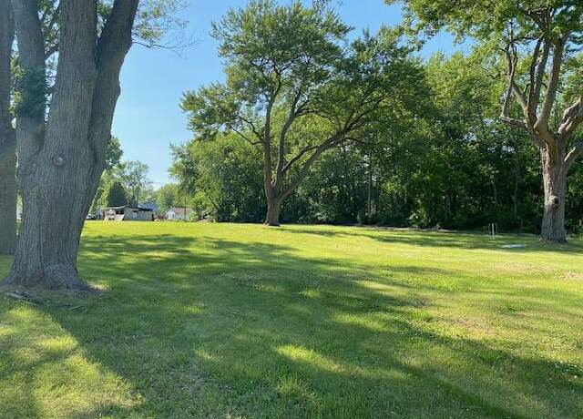Property at 7708 W Taft St, Merrillville, IN 46410