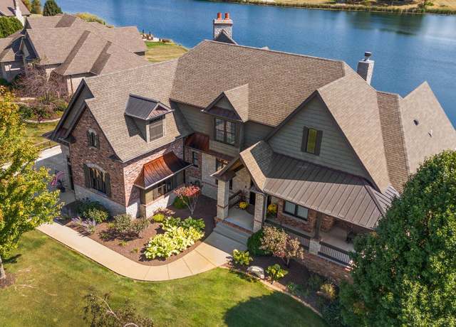 Property at 11429 Bell Pl, Crown Point, IN 46307, 5 beds, 5.5 baths