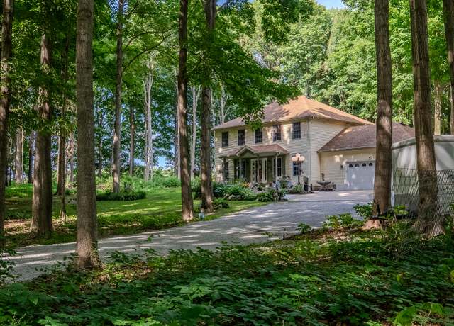 Property at 6361 E State Rd 2, Rolling Prairie, IN 46371, 4 beds, 3 baths