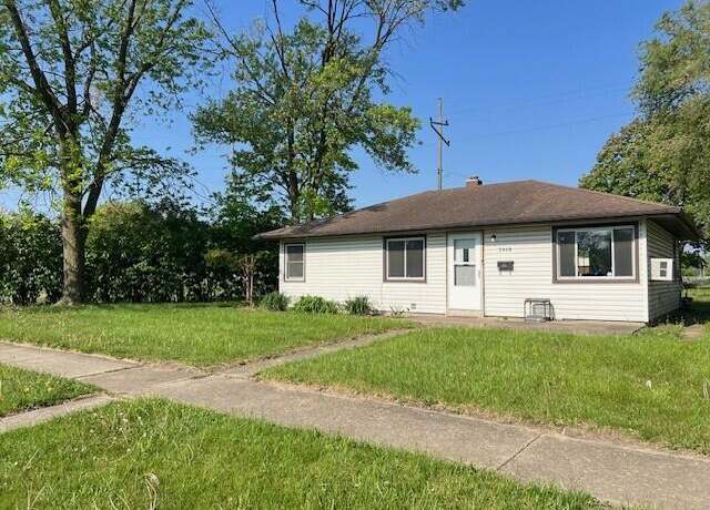 Property at 7918 Walnut Ave, Hammond, IN 46324, 2 beds, 1 bath