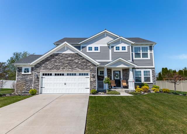 Property at 8312 Emerson Dr, St. John, IN 46373, 6 beds, 3.5 baths