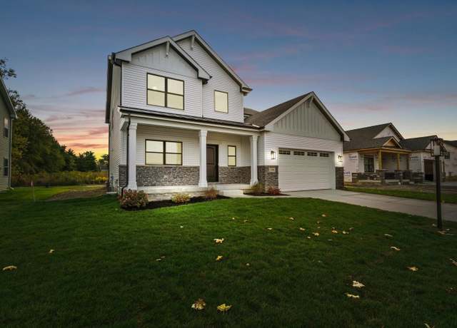 Property at 11589 Park St, Crown Point, IN 46307, 4 beds, 3 baths