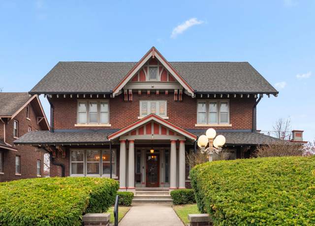 Property at 20 Kenwood St, Hammond, IN 46324, 5 beds, 2.5 baths