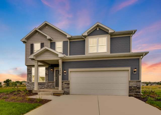 Property at 11039 Green Pl, Winfield, IN 46307, 4 beds, 2.5 baths