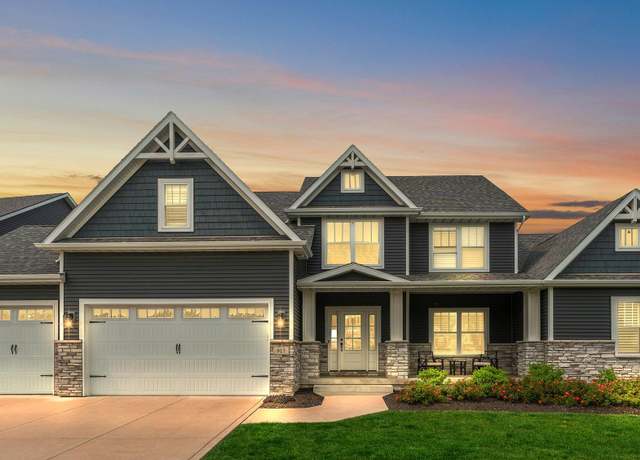 Property at 917 Kildare Dr, Crown Point, IN 46307, 5 beds, 4.5 baths