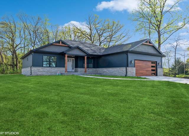 Property at 1269 77th Pl, Merrillville, IN 46410, 3 beds, 2 baths