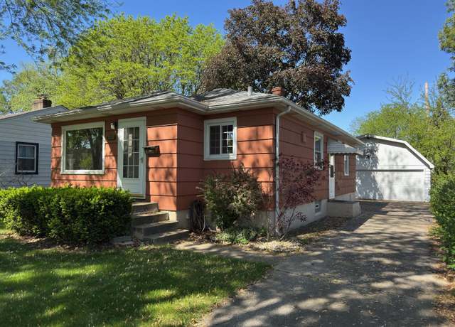 Property at 7112 Schneider Ave, Hammond, IN 46323, 3 beds, 1 bath