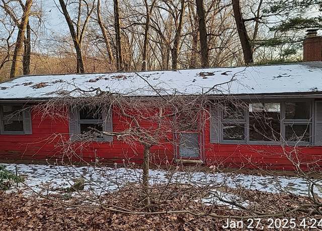 Property at 4976 W Schultz Rd, La Porte, IN 46350, 3 beds, 1 bath