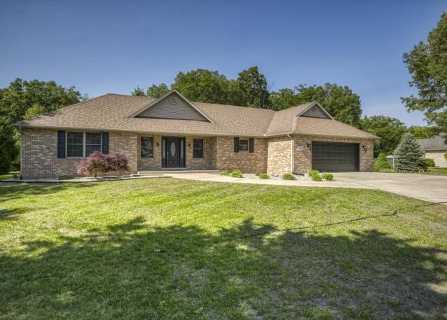 Property at 3804 Stillmeadow Dr, Wheatfield, IN 46392, 3 beds, 2 baths