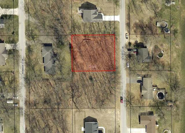 Property at 2004 Hickory St SW, Demotte, IN 46310