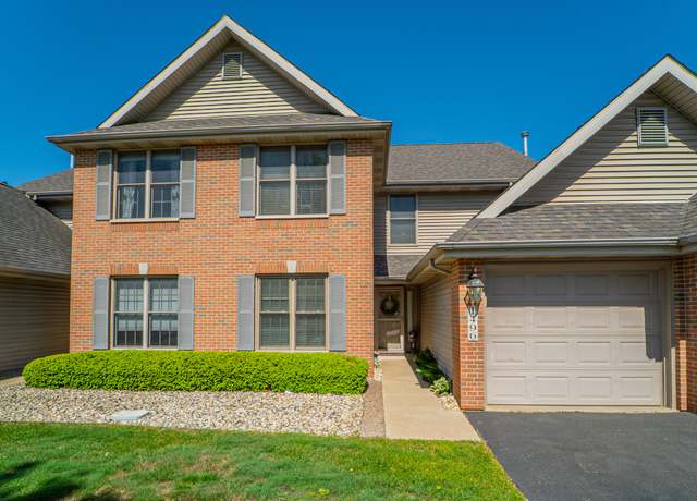 Property at 1496 Lakewood Ln, Schererville, IN 46375, 2 beds, 2 baths