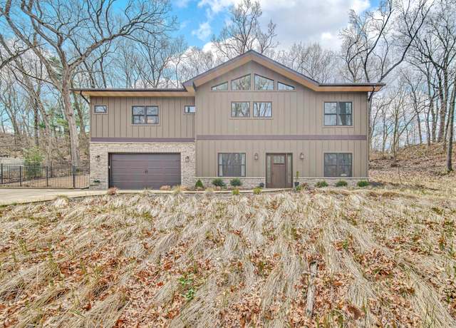 Property at 49 S Oval Ave, Beverly Shores, IN 46301, 3 beds, 3 baths