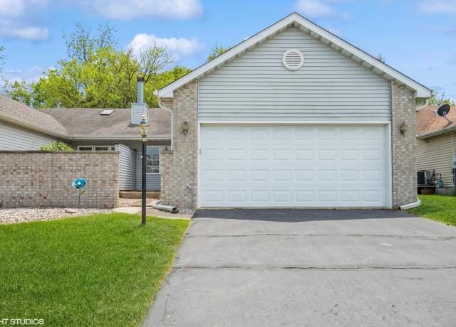 Property at 5721 Gull Dr, Schererville, IN 46375, 2 beds, 2 baths