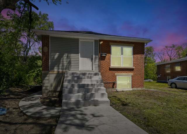 Property at 840 E 25th Ave, Gary, IN 46407, 3 beds, 2 baths