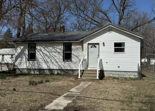 Property at 616 Grand Ave, Michigan City, IN 46360, 2 beds, 1 bath