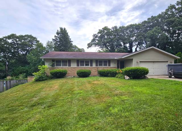 Property at 2721 N Jongkind Park Dr, La Porte, IN 46350, 3 beds, 2 baths