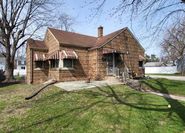 Property at 7504 Jefferson Ave, Hammond, IN 46324, 2 beds, 2 baths