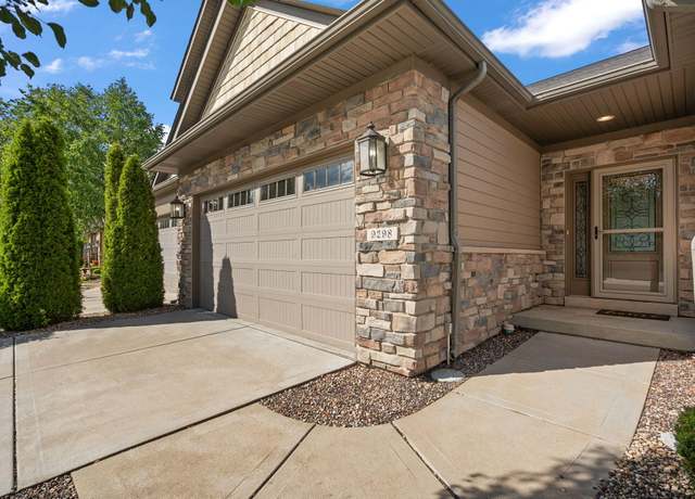 Property at 9298 W 107th Pl, St. John, IN 46373, 3 beds, 2.5 baths