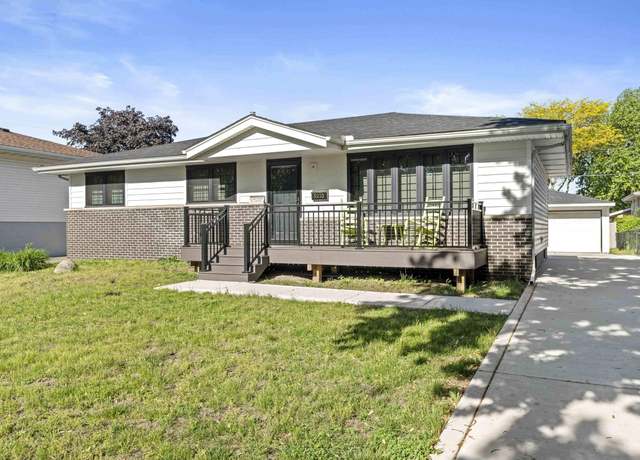 Property at 9210 Woodward Ave, Highland, IN 46322, 3 beds, 1 bath