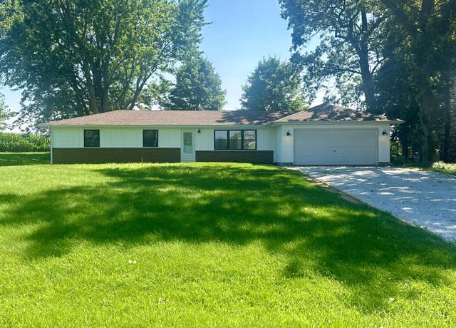 Property at 20 E 150 S, Valparaiso, IN 46383, 3 beds, 1.5 baths
