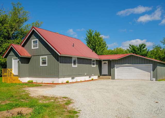 Property at 17681 S State Rd 39, Hanna, IN 46340, 3 beds, 1.5 baths