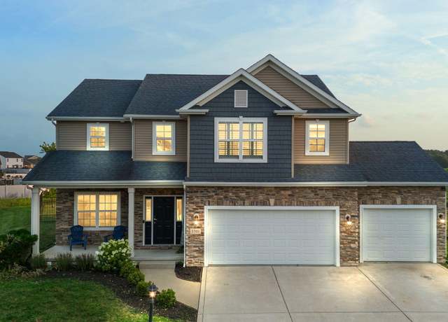 Property at 5301 E 111th Ave, Crown Point, IN 46307, 4 beds, 3.5 baths