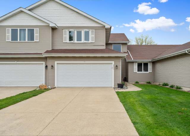 Property at 8643 Calhoun Pl, Crown Point, IN 46307, 3 beds, 2.5 baths