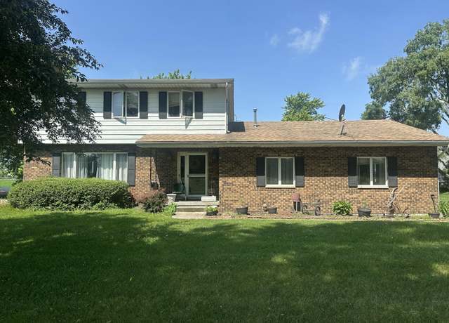 Property at 22616 Parrish Ave, Lowell, IN 46356, 3 beds, 2 baths