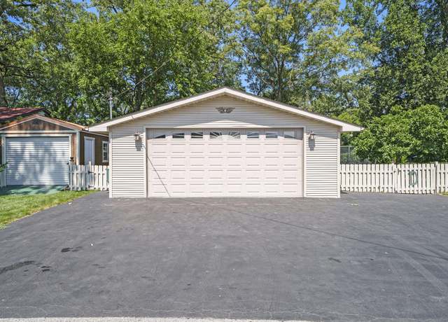 Property at 224 Island Dr, Lowell, IN 46356