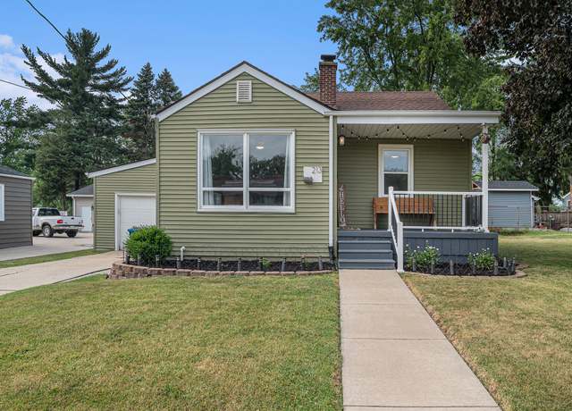 Property at 213 Berens St, Dyer, IN 46311, 3 beds, 1 bath