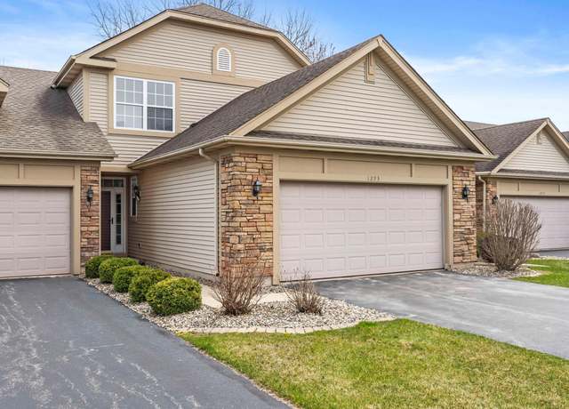 Property at 1293 Lily Ln, Schererville, IN 46375, 3 beds, 2.5 baths
