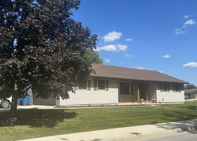 Property at 1507 Harrison St, Lowell, IN 46356, 3 beds, 2 baths